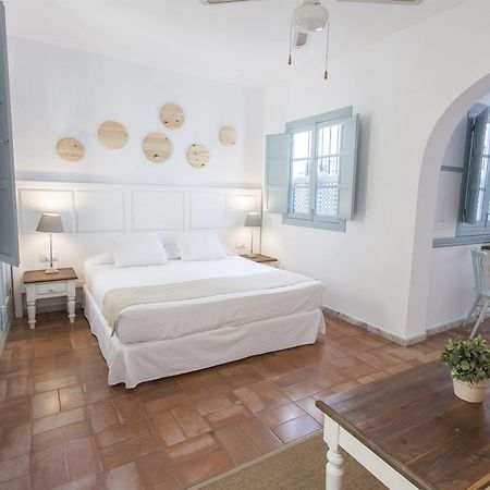 Apartamentos Suites Santa Cruz Sevilla Eksteriør billede