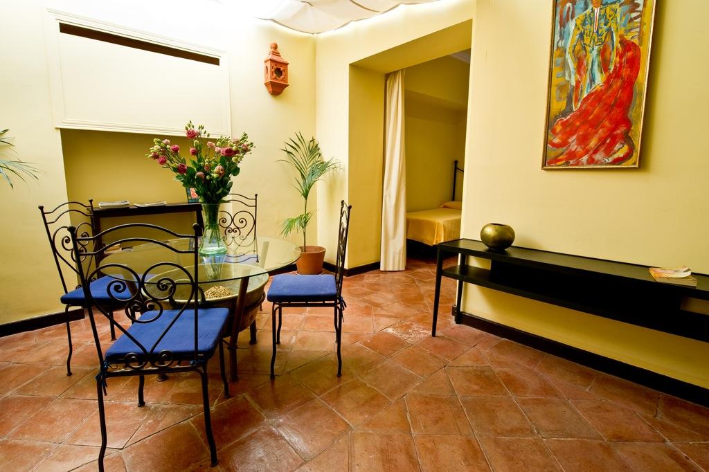 Apartamentos Suites Santa Cruz Sevilla Eksteriør billede